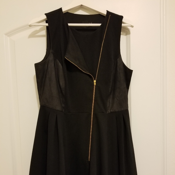 Asos black dress with a golden zipper on the front - Picture 2 of 5